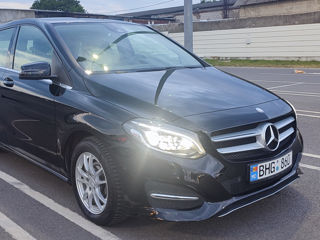 Mercedes B-Class foto 8