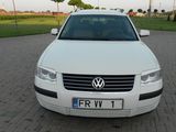 Volkswagen Passat foto 3