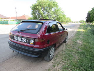 Opel Astra foto 4