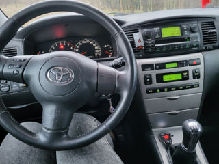 Toyota Corolla foto 8