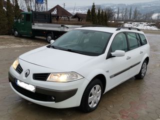 Renault Megane foto 3