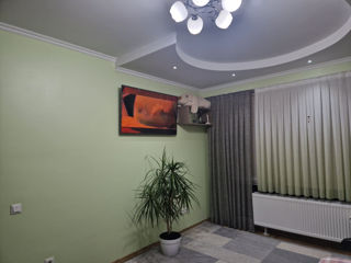 Se oferă apartament spre chirie foto 3