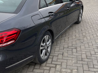 Mercedes E-Class foto 4