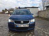 Volkswagen Touran foto 1