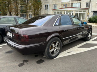 Audi A8 foto 6