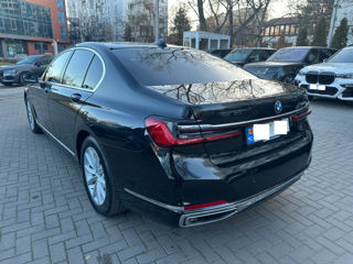 BMW 7 Series foto 4