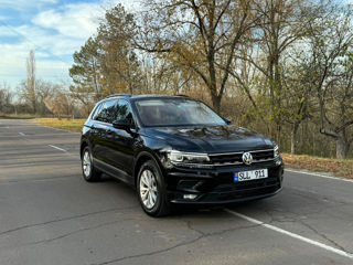 Volkswagen Tiguan foto 3