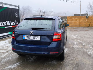 Skoda Rapid фото 7