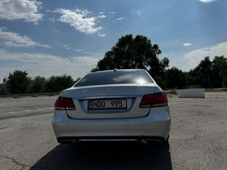 Mercedes E-Class foto 9