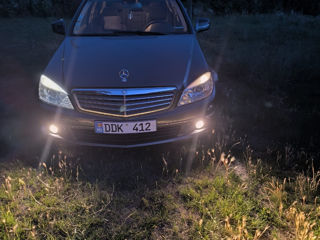 Mercedes C-Class foto 5