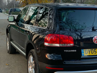 Volkswagen Touareg foto 3