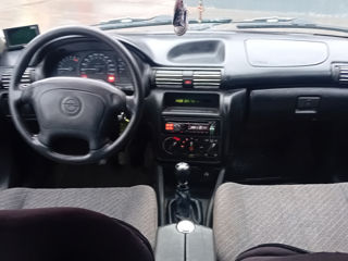 Opel Astra foto 9