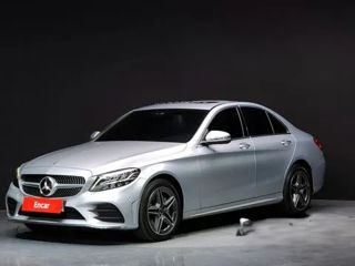 Mercedes C-Class foto 1