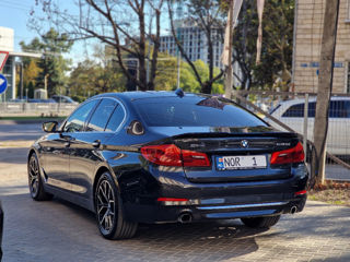 BMW 5 Series foto 4