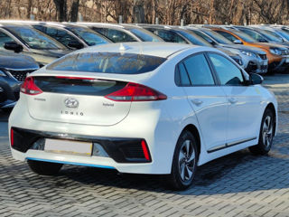 Hyundai IONIQ foto 3