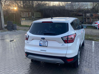 Ford Escape foto 10