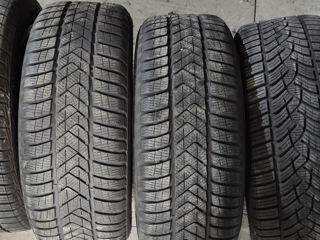 Pirelli  de vînzare 225/50/r17 runflat foto 7