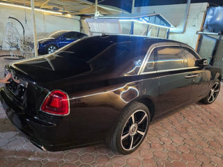 Rolls-Royce Ghost foto 4