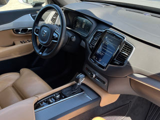 Volvo XC90 foto 19