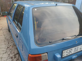 Nissan Micra foto 2