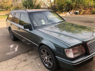 Mercedes Series (W124) foto 8