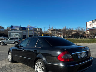 Mercedes E-Class foto 4