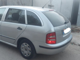 Skoda Fabia foto 4