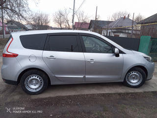 Renault Grand Scenic foto 5