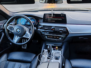 BMW 5 Series foto 15