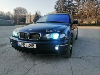 BMW 3 Series foto 1