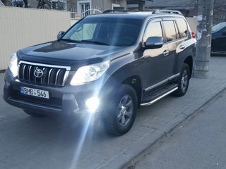 Toyota Land Cruiser Prado foto 2