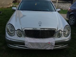 Mercedes E Class foto 1