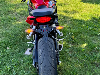 Honda CBR 650R foto 5