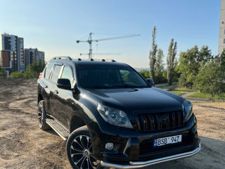 Toyota Land Cruiser Prado фото 0