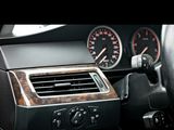 BMW 5 Series foto 1