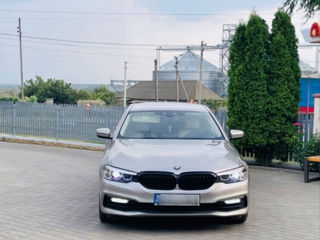 BMW 5 Series foto 2