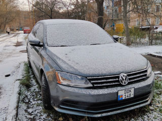 Volkswagen Jetta foto 5