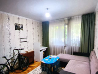 3-комн. кв., 60 м², 1/5 эт.