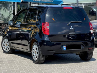 Mitsubishi Colt foto 3