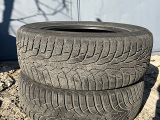 Продам 2 шины 205/60 R16