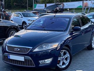 Ford Mondeo foto 1