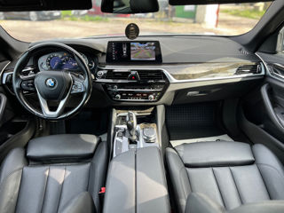 BMW 5 Series foto 17