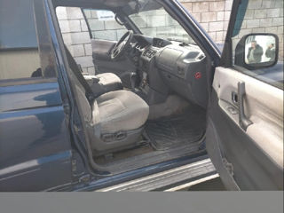 Mitsubishi Pajero foto 4