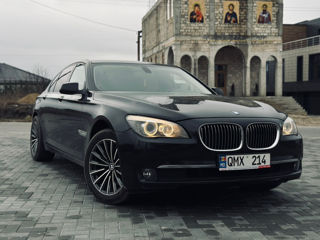 BMW 7 Series foto 3