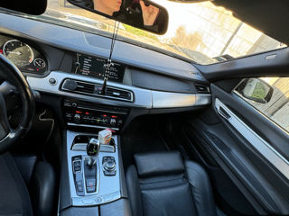 BMW 7 Series foto 6