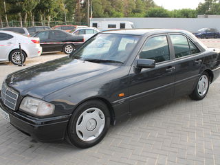 Mercedes C Class foto 1