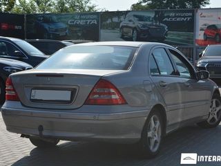 Mercedes C Class foto 4