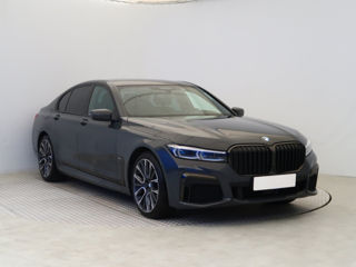 BMW 7 Series foto 2