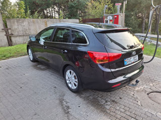 KIA Ceed Sw foto 4