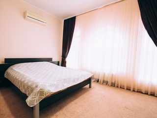 Apartament cu 5 camere sau mai multe, 650 m², Periferie, Codru, Chișinău mun. foto 6